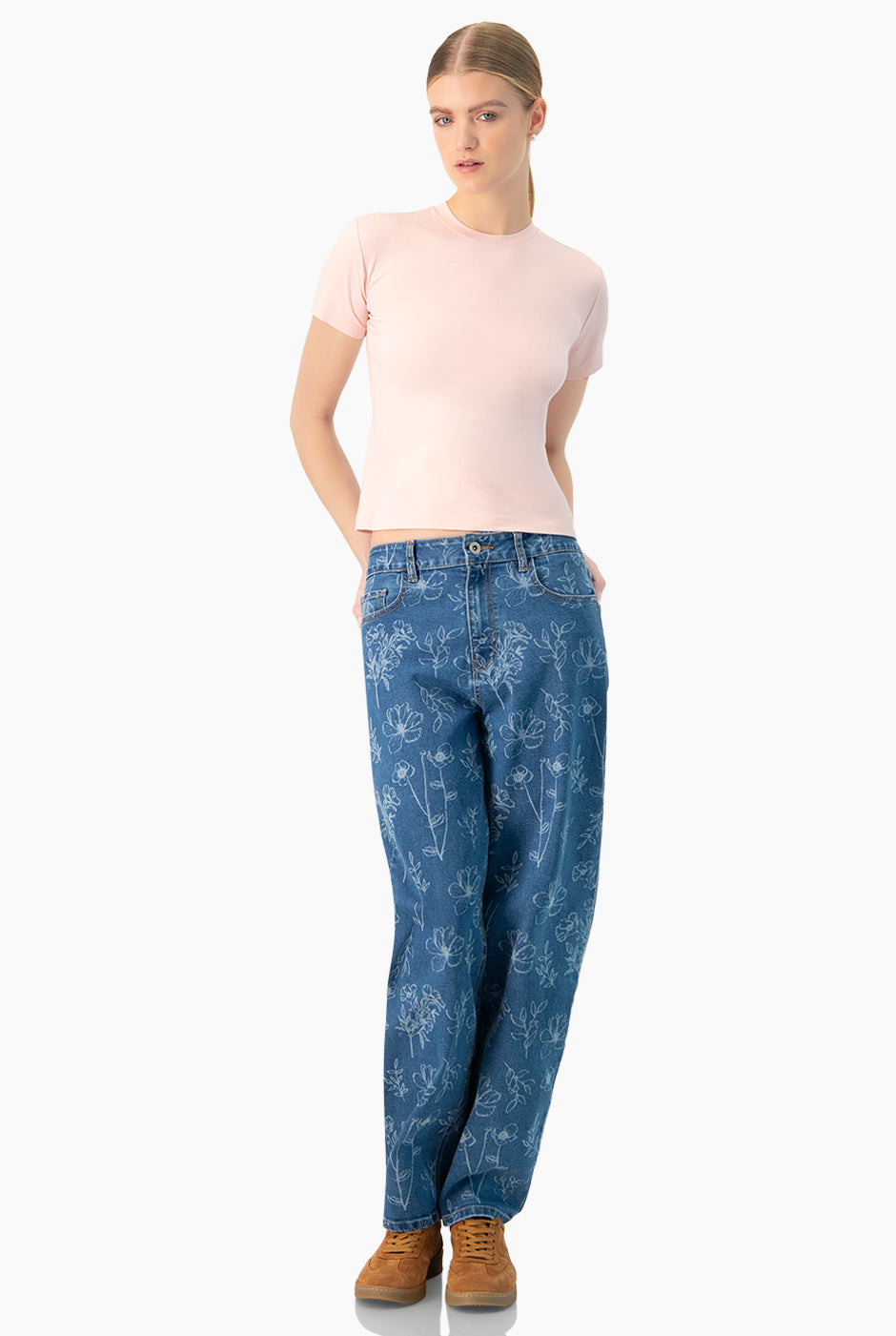 Playera básica lisa de manga corta en color palo de rosa