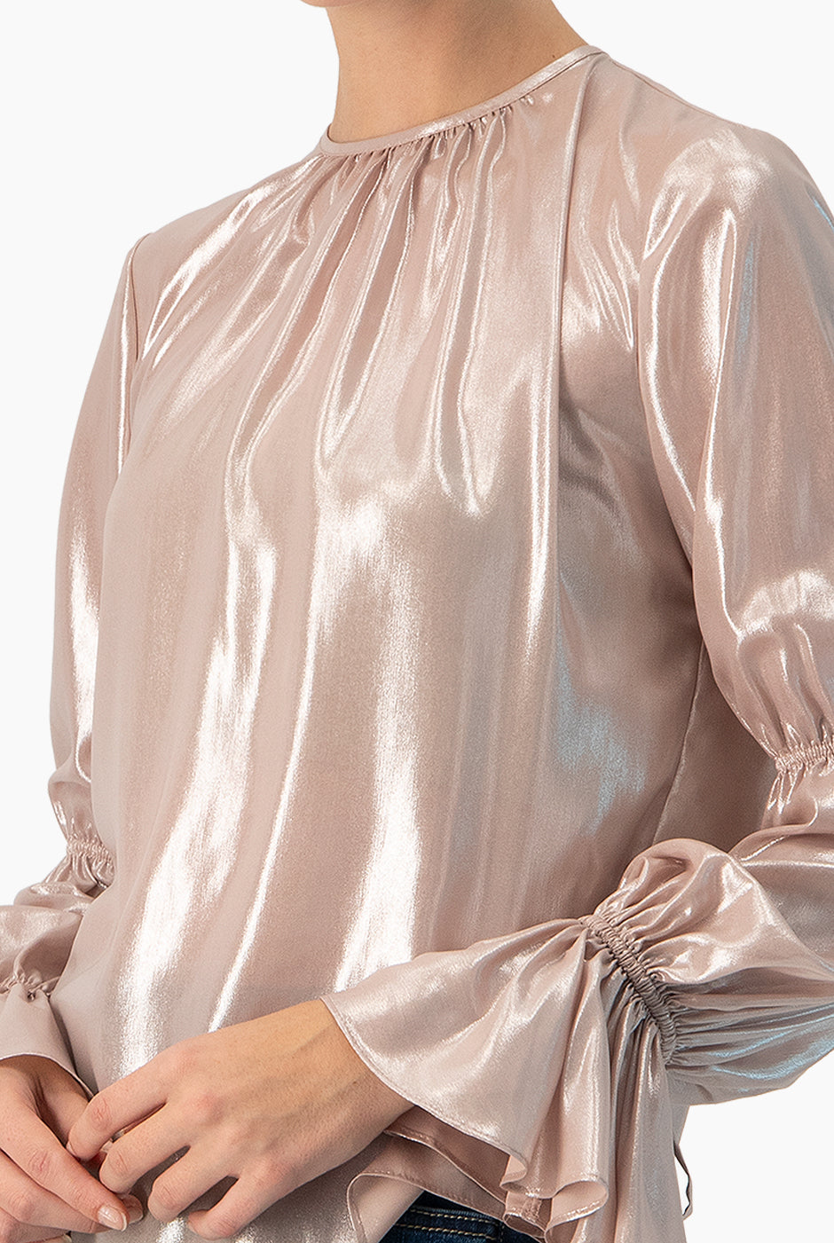 Blusa recta metalizada palo de rosa con lazos y fruncido