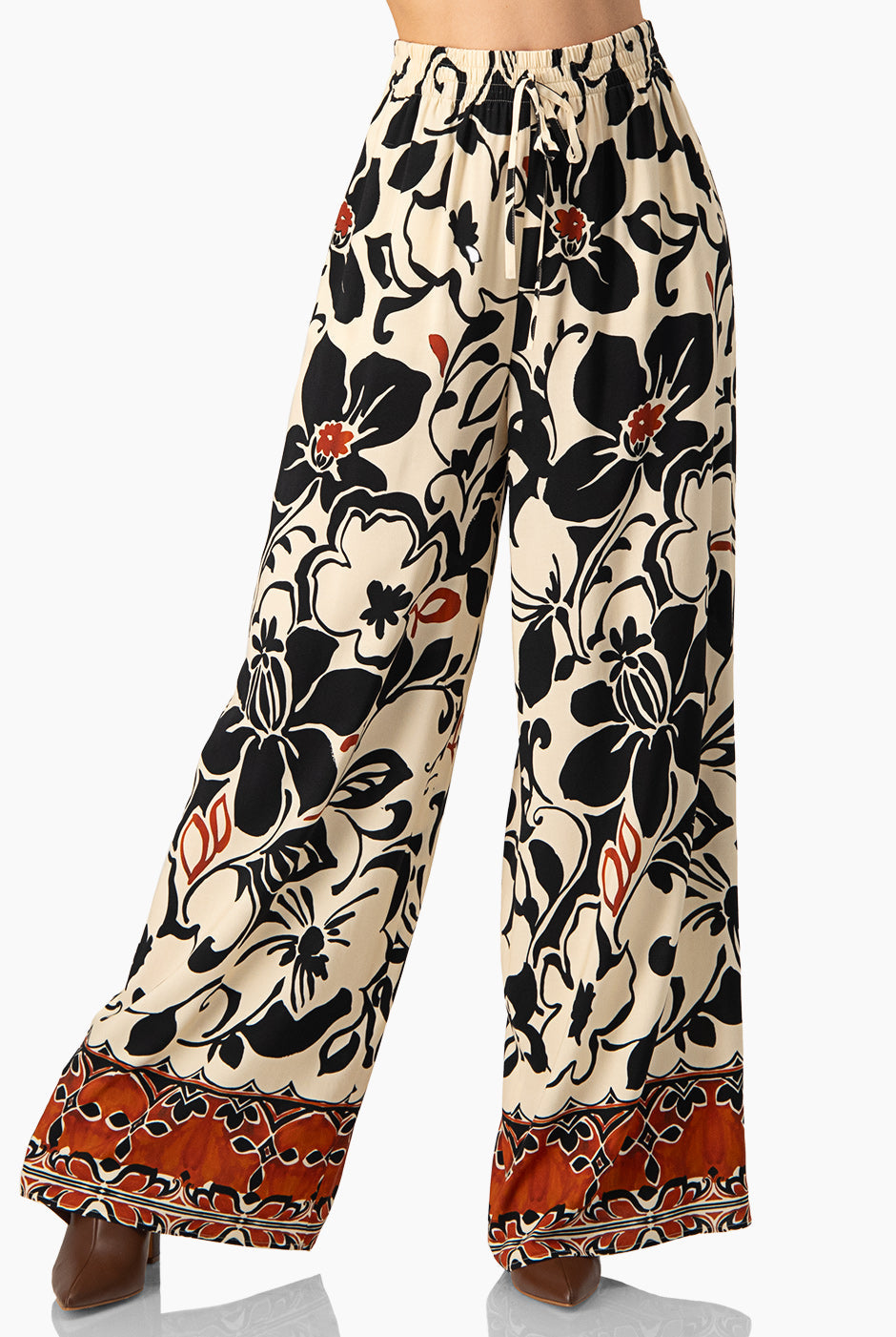 Pantalón estampado floral multicolor con bolsillos y cinta en cintura