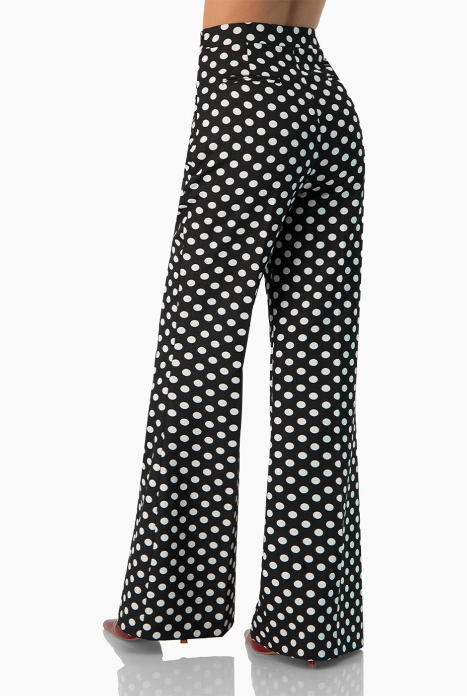 Pantalón campana negro con estampado de lunares