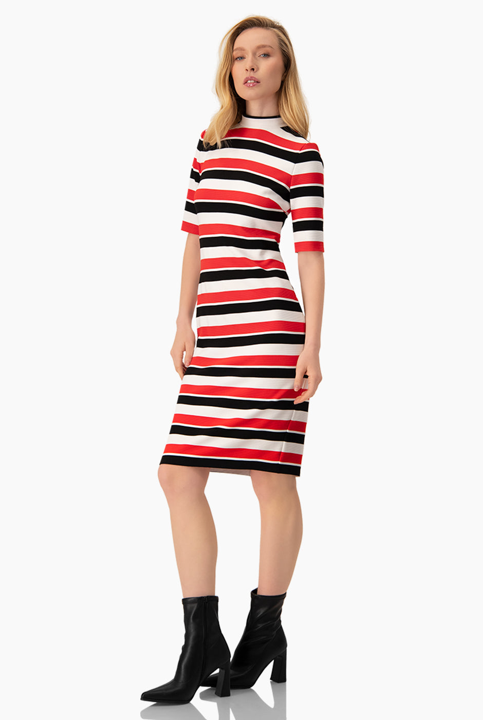 Vestido midi multicolor con rayas y abertura trasera