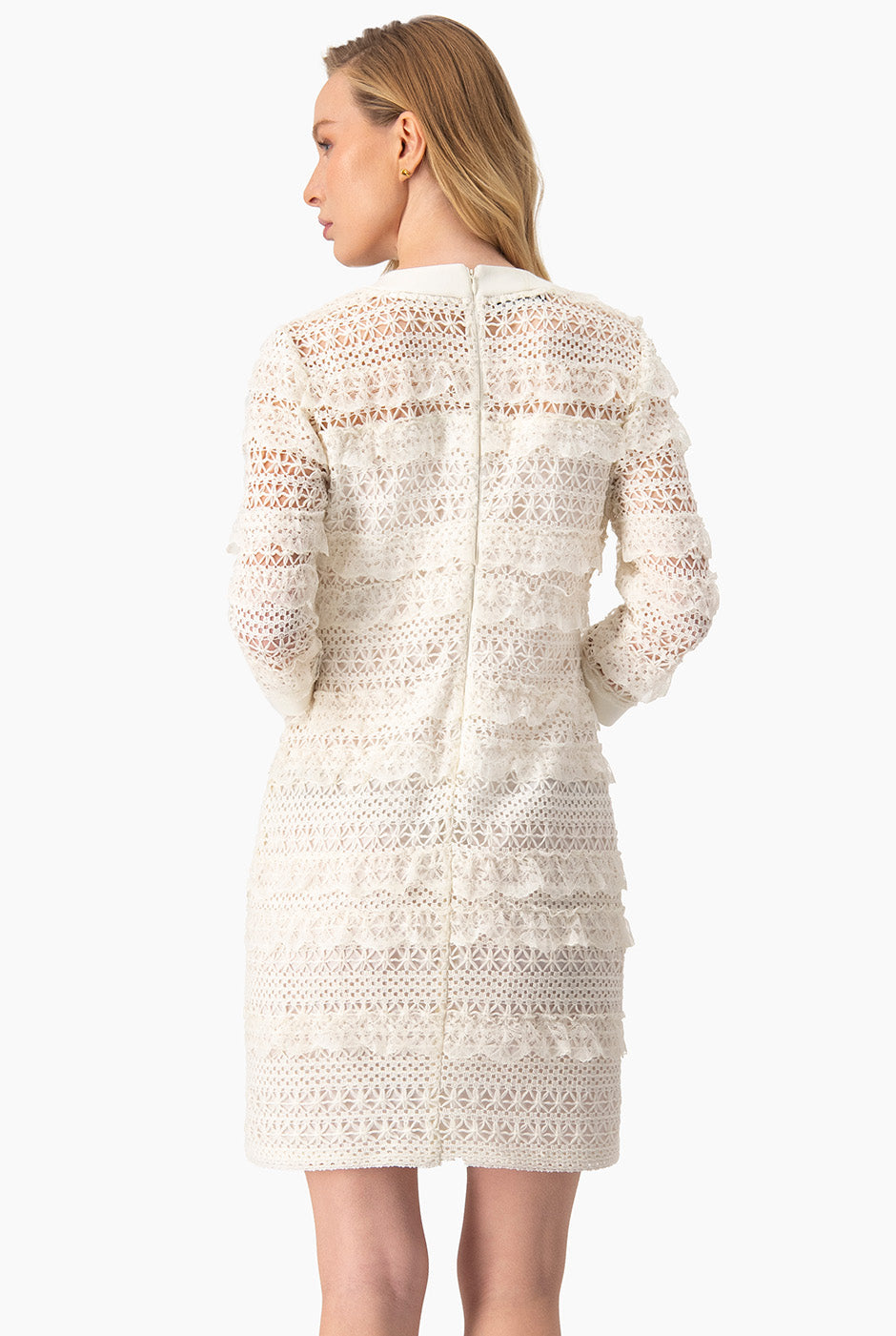 Vestido tejido corto natural con escote en V y encaje