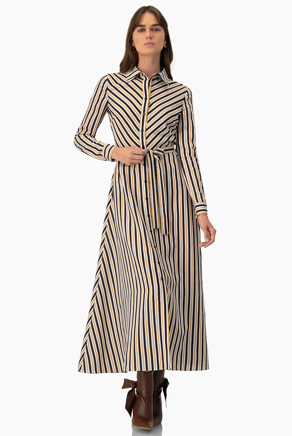 Vestido largo camisero multicolor con estampado de rayas y cinturón