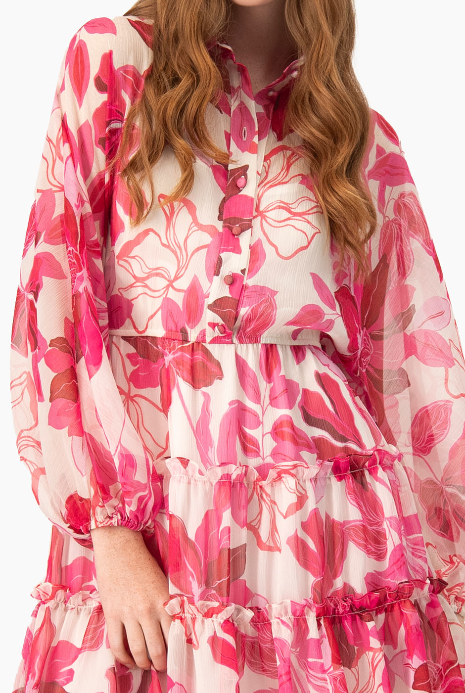 Vestido corto camisero fucsia con estampado floral y volantes