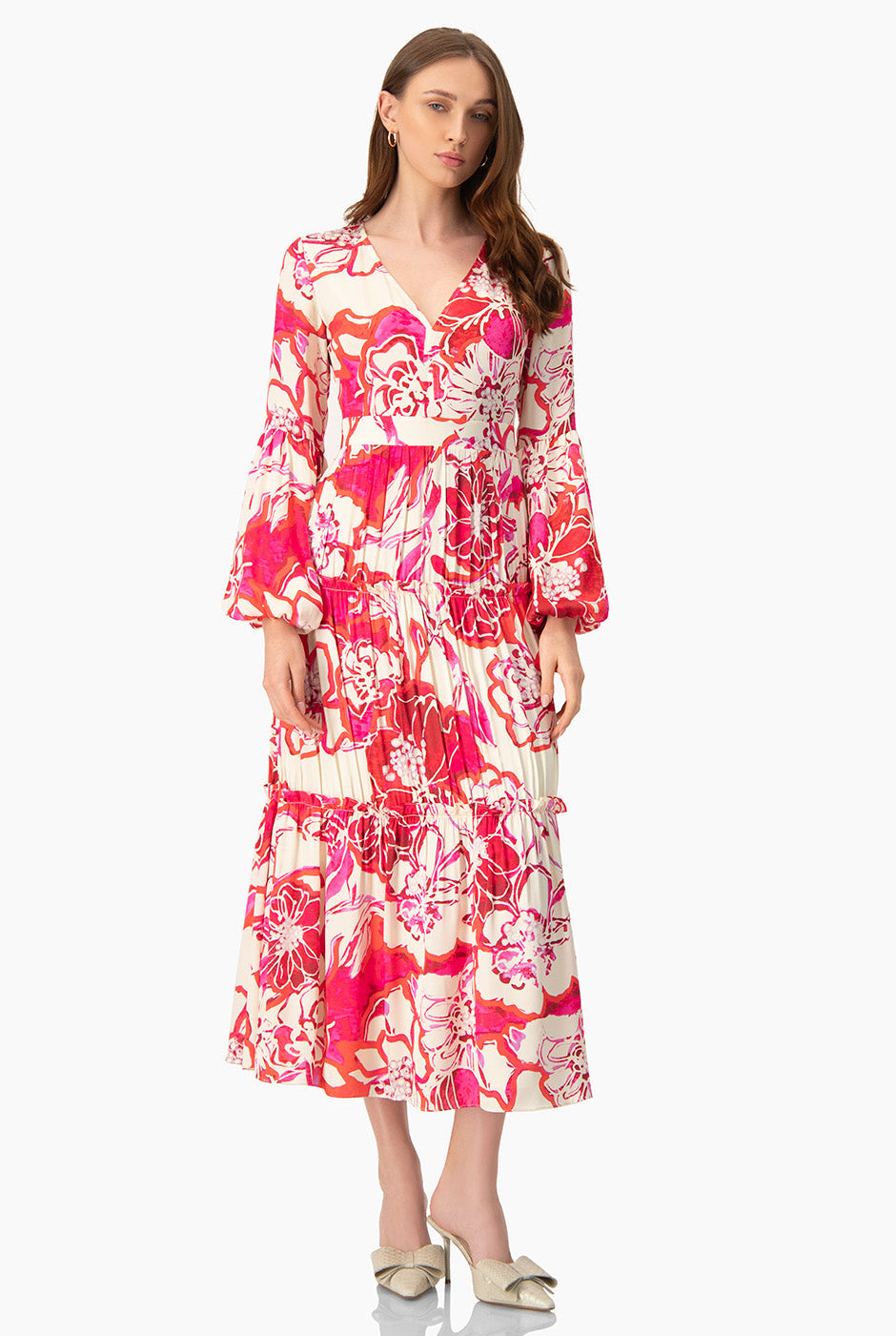 Maxi vestido fucsia con manga larga abullonada y estampado floral