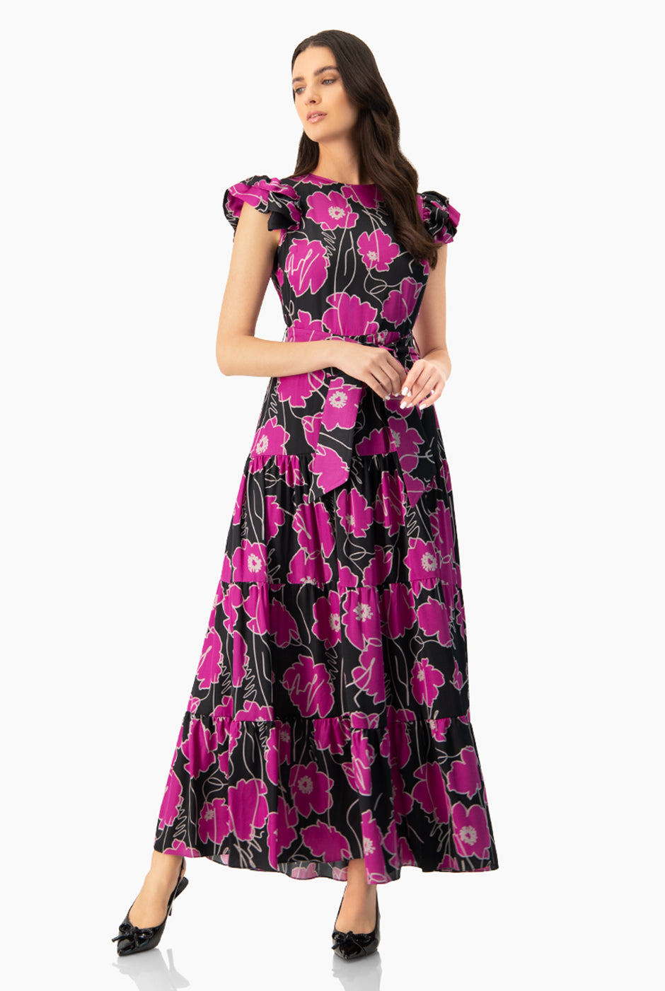 Vestido maxi fucsia con estampado floral y cinturón